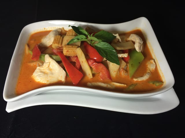 87. Gang Ped Red Curry.