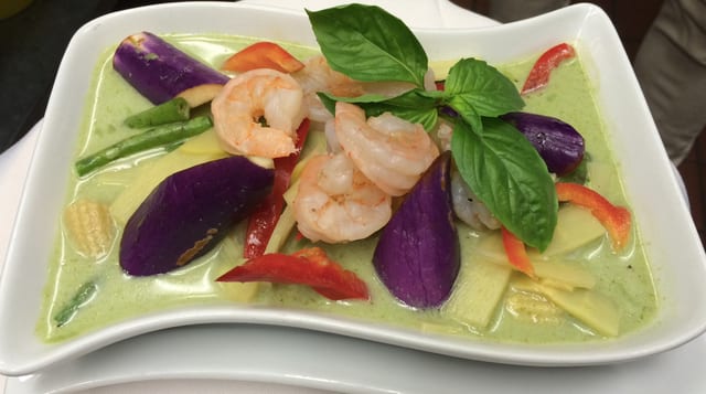 90. Gang Kaew Wan Green Curry.