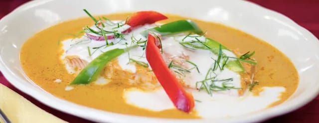 93. Panang with Salmon.